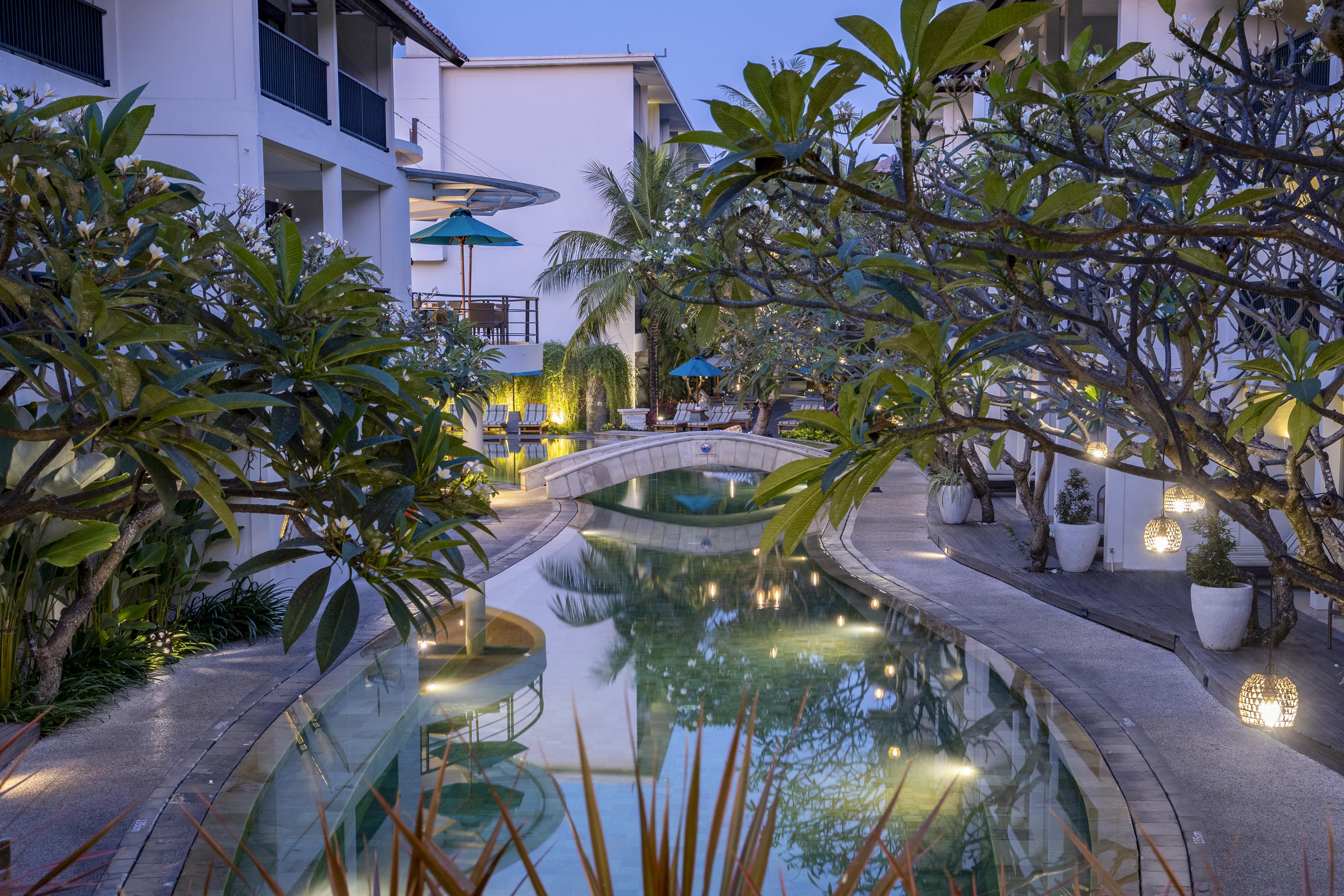 Away Bali Legian Camakila Resort Экстерьер фото